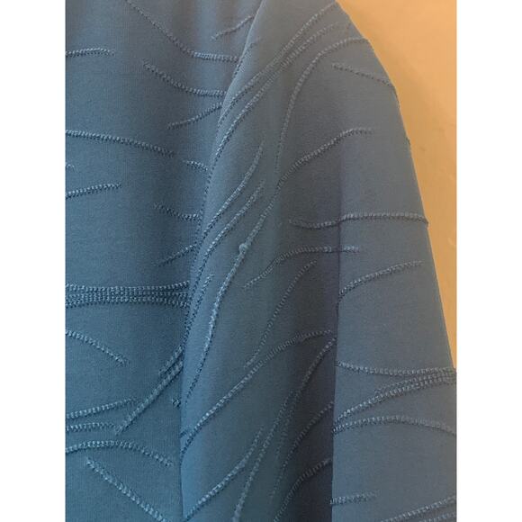 Croft & Barrow Woman's Blue 3/4 Length Sleeve Pull Over Shirt, Size Medium - Picture 11 of 11